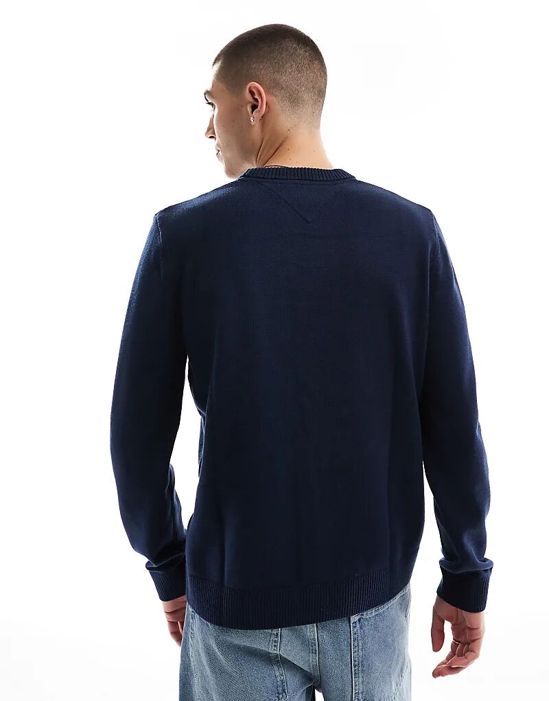 Свитер Tommy Jeans с линейным логотипом темно-синего цвета
Свитер Tommy Jeans с линейным логотипом темно-синего цвета