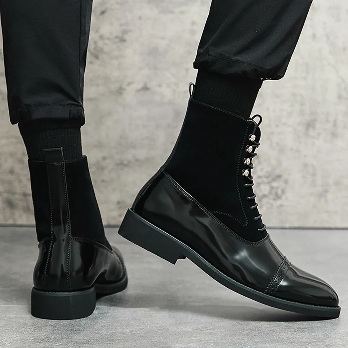 Мужские туфли-оксфорды с закрытым носком из замши, модные кожаные ботинки Челси на шнуровке, повседневные высокие ботинки с острым носком и низким каблуком для деловых и официальных мероприятий Gomehui, черный
Мужские туфли-оксфорды с закрытым носком из замши, модные кожаные ботинки Челси на шнуровке, повседневные высокие ботинки с острым носком и низким каблуком для деловых и официальных мероприятий Gomehui, черный