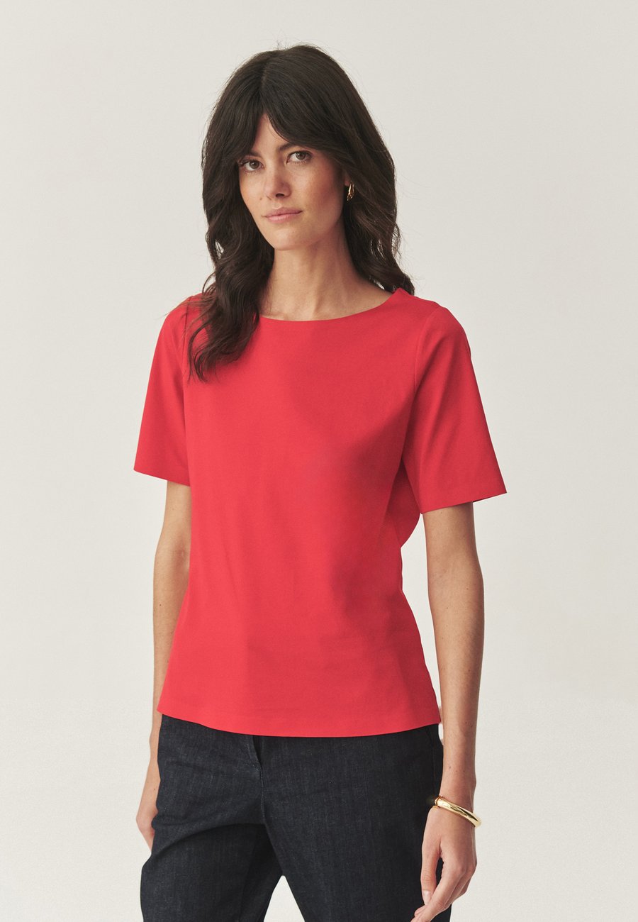 Футболка TATUUM Basic T-shirt, Intensive Red/Red, Красный, Футболка TATUUM Basic T-shirt, Intensive Red/Red
Футболка TATUUM Basic T-shirt, Intensive Red/Red, Красный, Футболка TATUUM Basic T-shirt, Intensive Red/Red