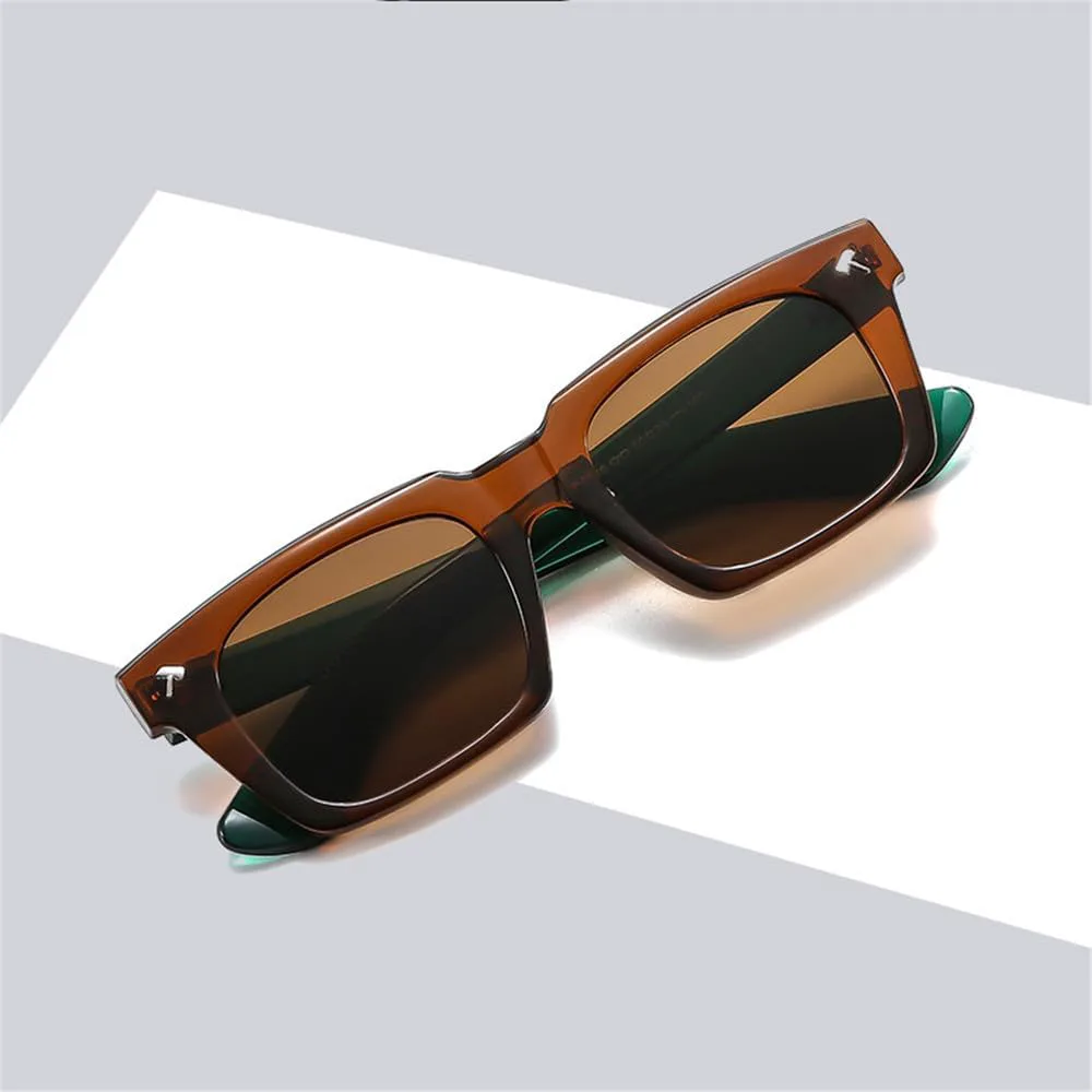 Солнцезащитные очки для женщин, градиентные оттенки; мужские солнцезащитные очки в стиле панк с заклепками и защитой от УФ-излучения UV400 generic, Orange
Солнцезащитные очки для женщин, градиентные оттенки; мужские солнцезащитные очки в стиле панк с заклепками и защитой от УФ-излучения UV400 generic, Orange