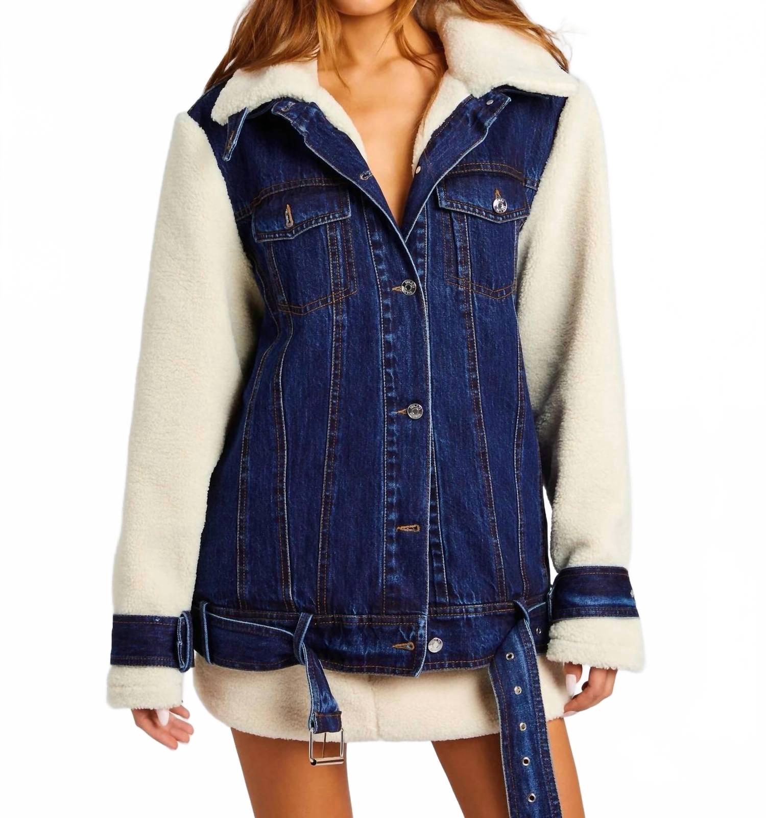 Джинсовая куртка из норки в стиле «Глубокое море» SER.O.YA, deep sea
Джинсовая куртка из норки в стиле «Глубокое море» SER.O.YA, deep sea