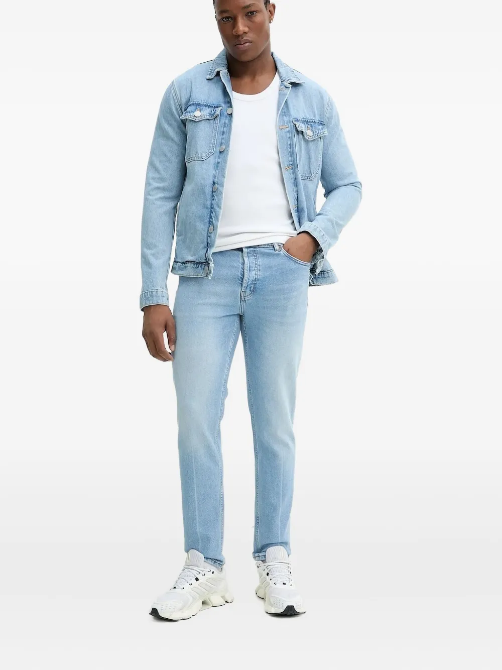 Джинсы с нашивкой-логотипом Hugo, синий
Джинсы с нашивкой-логотипом Hugo, синий