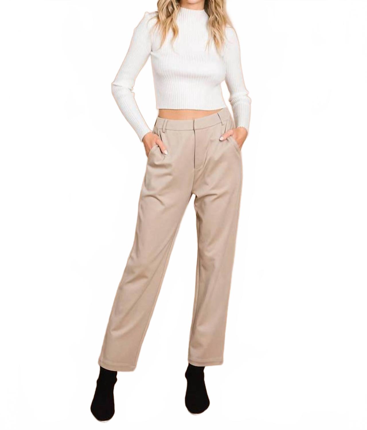 Вязаные укороченные брюки бежевого цвета Cotton Bleu
Вязаные укороченные брюки бежевого цвета Cotton Bleu