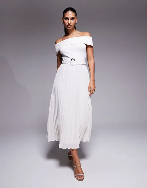 Кремовое трикотажное платье миди с открытыми плечами и поясом Forever New
Кремовое трикотажное платье миди с открытыми плечами и поясом Forever New