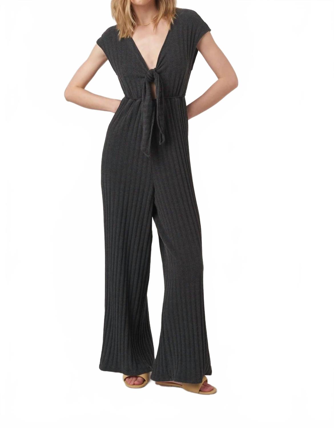 Комбинезон Lowa с завязками спереди, черный PROJECT SOCIAL T
Комбинезон Lowa с завязками спереди, черный PROJECT SOCIAL T