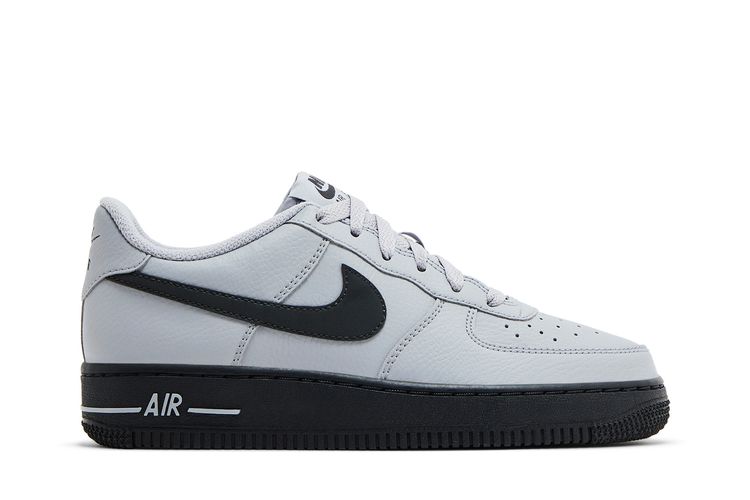 Кроссовки Nike Air Force 1 GS Wolf Grey, серый
Кроссовки Nike Air Force 1 GS Wolf Grey, серый