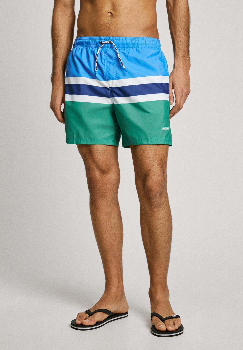 Шорты для плавания COLOR BLOCK Pepe Jeans, зеленый
Шорты для плавания COLOR BLOCK Pepe Jeans, зеленый