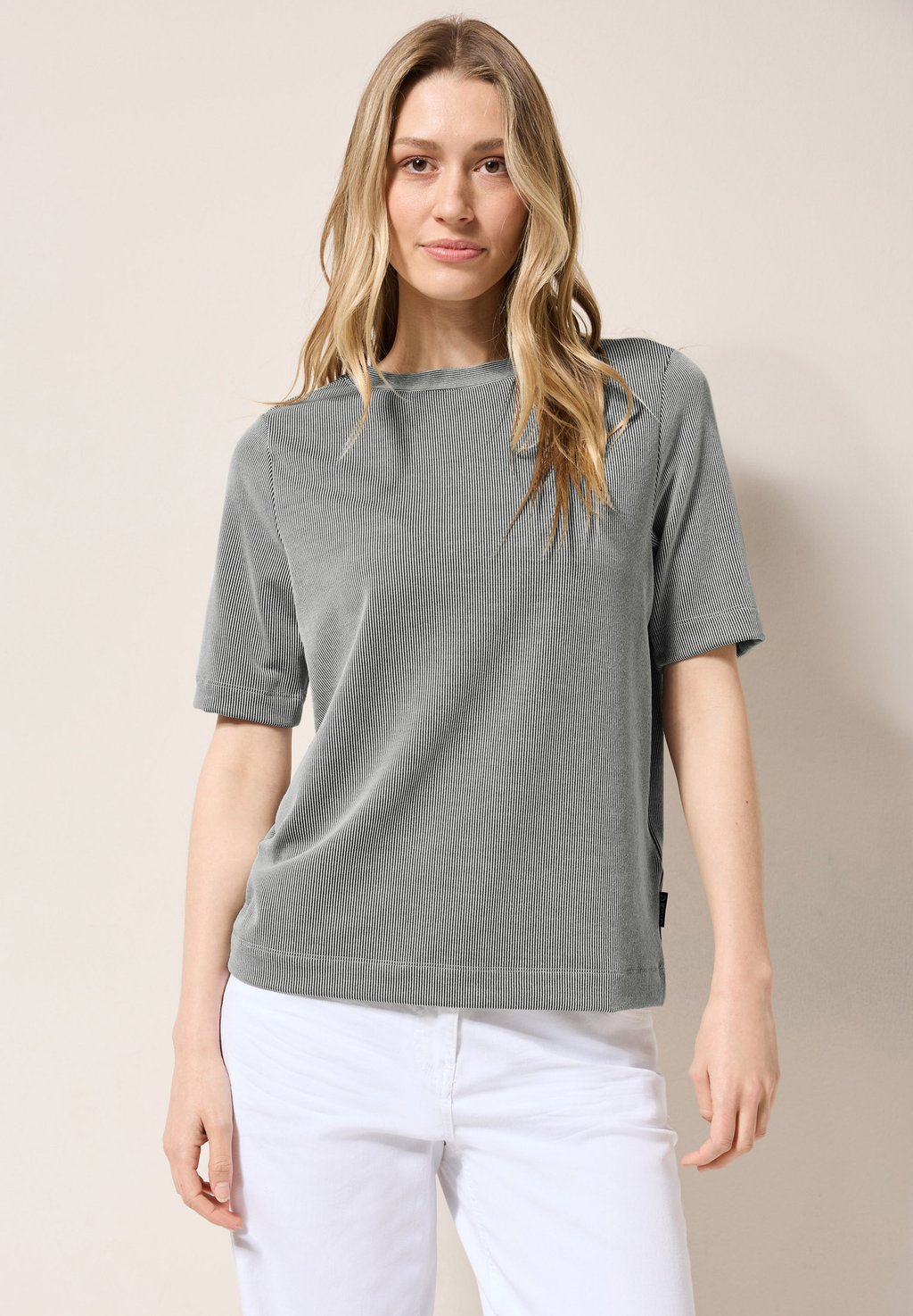 Футболка с принтом Cecil, темно-зеленый
Футболка с принтом Cecil, темно-зеленый