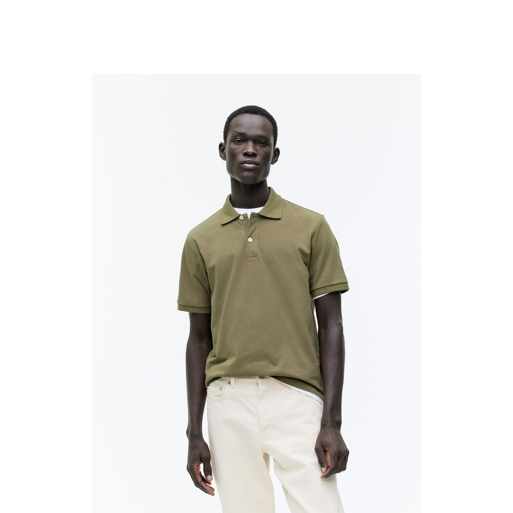 Рубашка-поло мужская Arket с короткими рукавами, хаки / зеленый
Рубашка-поло мужская Arket с короткими рукавами, хаки / зеленый