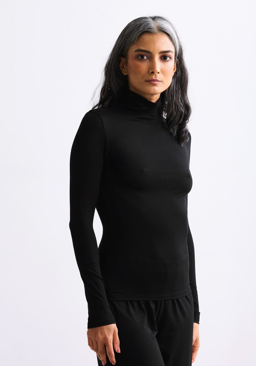 Топ Erlich Textil LANGARM LIGHT TOUCH, Schwarz/Mottled Black
Топ Erlich Textil LANGARM LIGHT TOUCH, Schwarz/Mottled Black