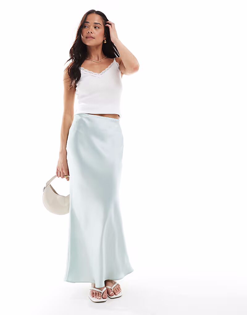 Юбка миди New Look из атласа косого кроя светло-голубого цвета
Юбка миди New Look из атласа косого кроя светло-голубого цвета