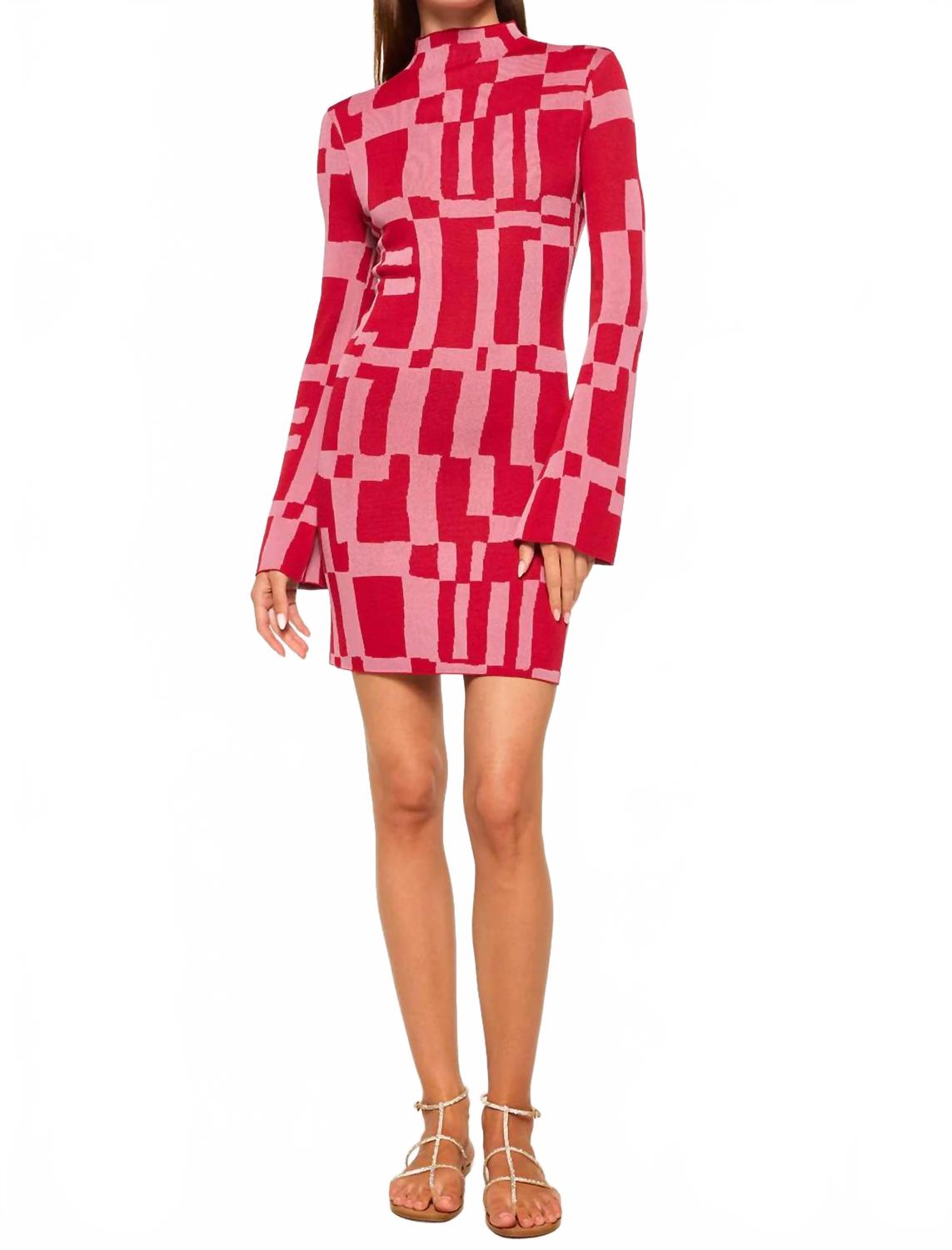 Розовое мини-платье Kalen Misa Los Angeles
Розовое мини-платье Kalen Misa Los Angeles