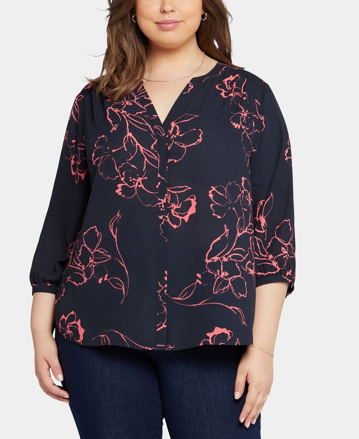 Блузка больших размеров с защипами NYDJ
Блузка больших размеров с защипами NYDJ