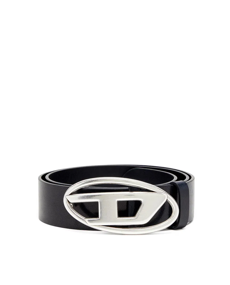 Мужской кожаный ремень с металлической пряжкой Diesel, темно-синий
Мужской кожаный ремень с металлической пряжкой Diesel, темно-синий