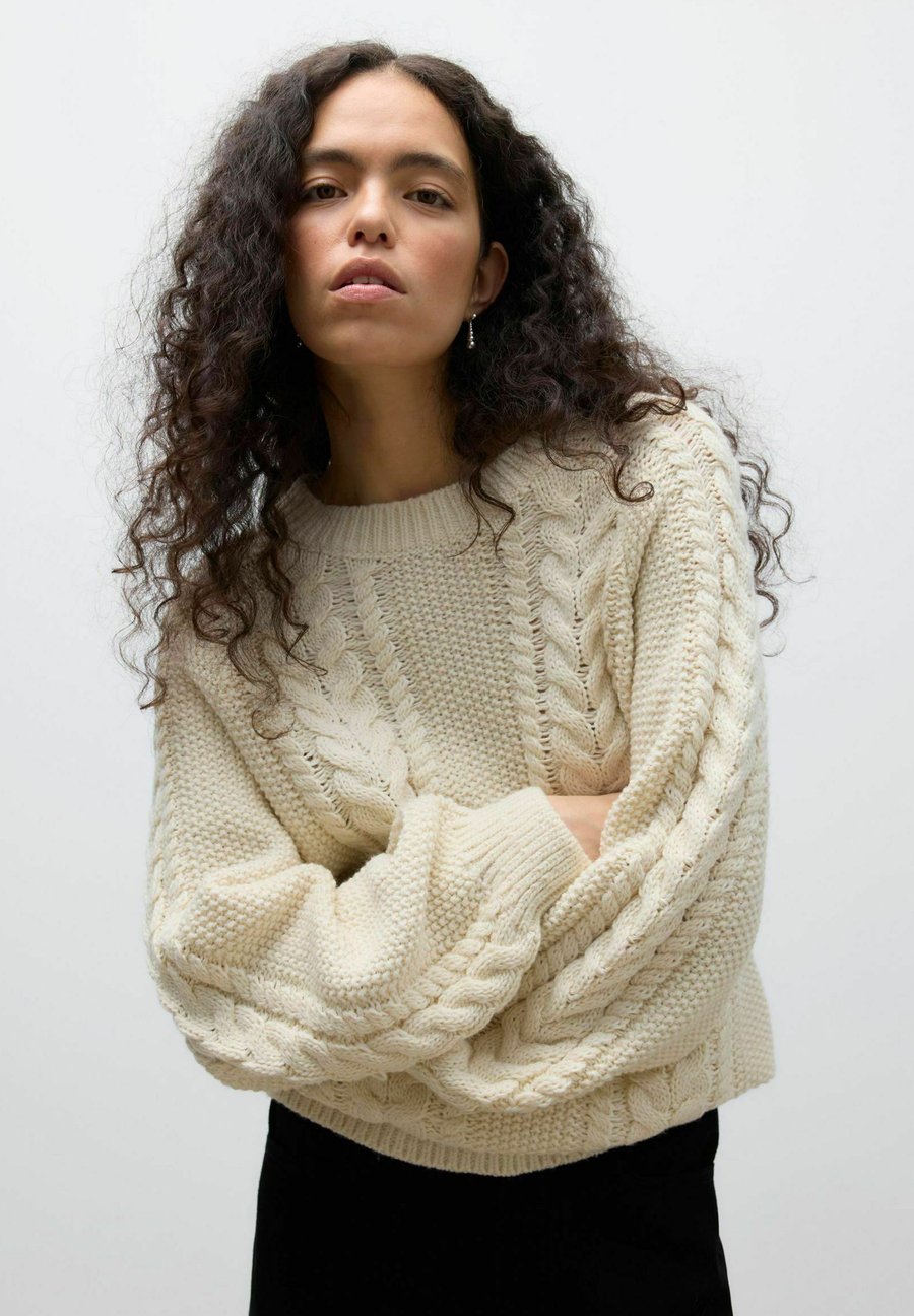 Джемпер Vero Moda Jumper, Birch/White
Джемпер Vero Moda Jumper, Birch/White