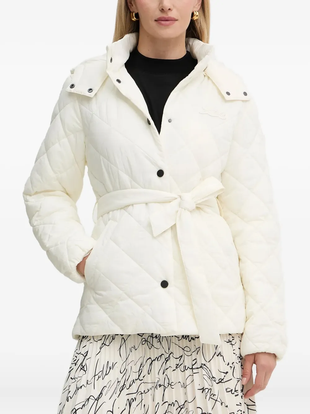 Стеганая куртка с поясом KARL LAGERFELD, белый 
Стеганая куртка с поясом KARL LAGERFELD, белый