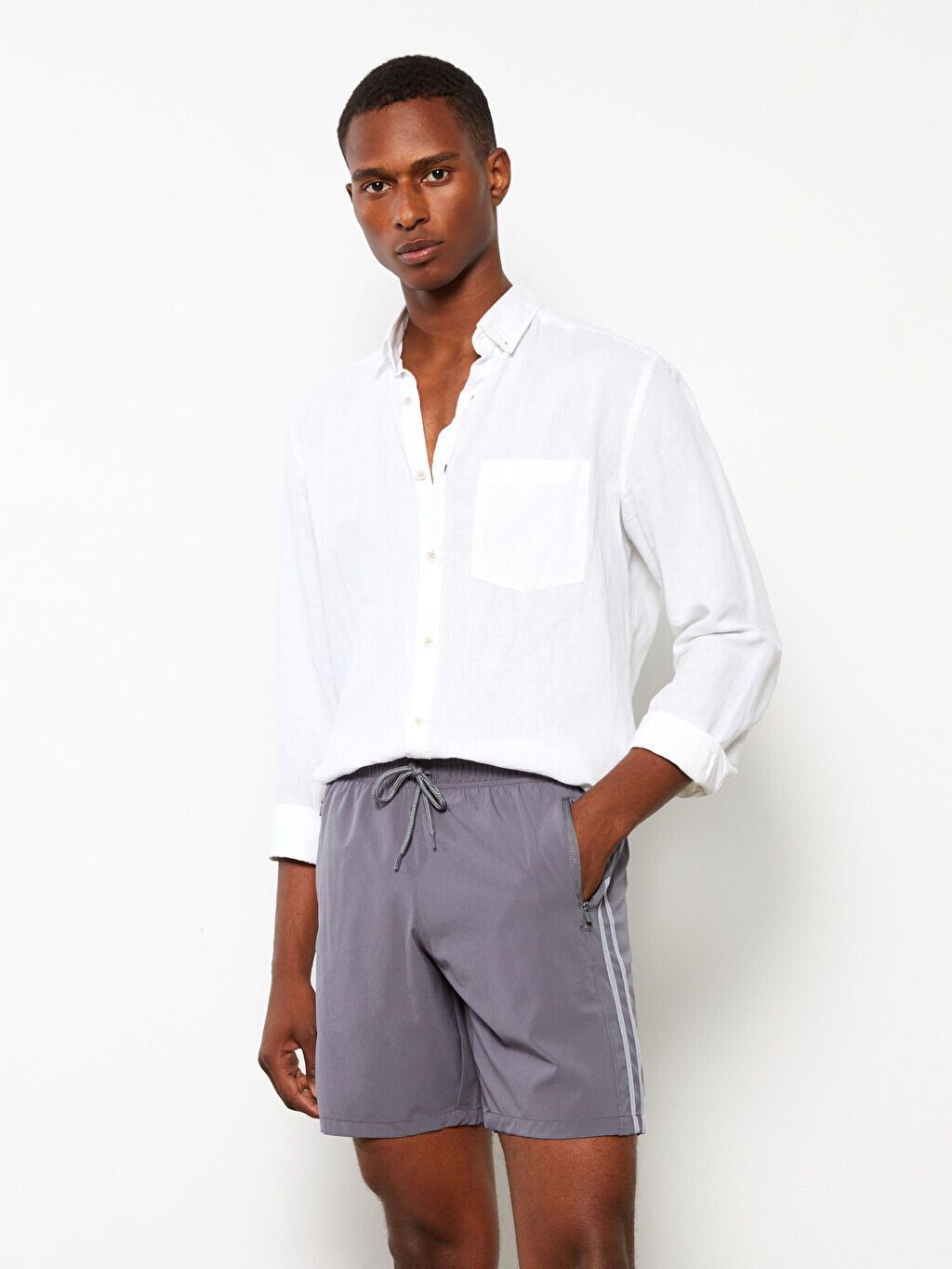 Мужские полосатые морские шорты до колен LCW SWIMWEAR
Мужские полосатые морские шорты до колен LCW SWIMWEAR