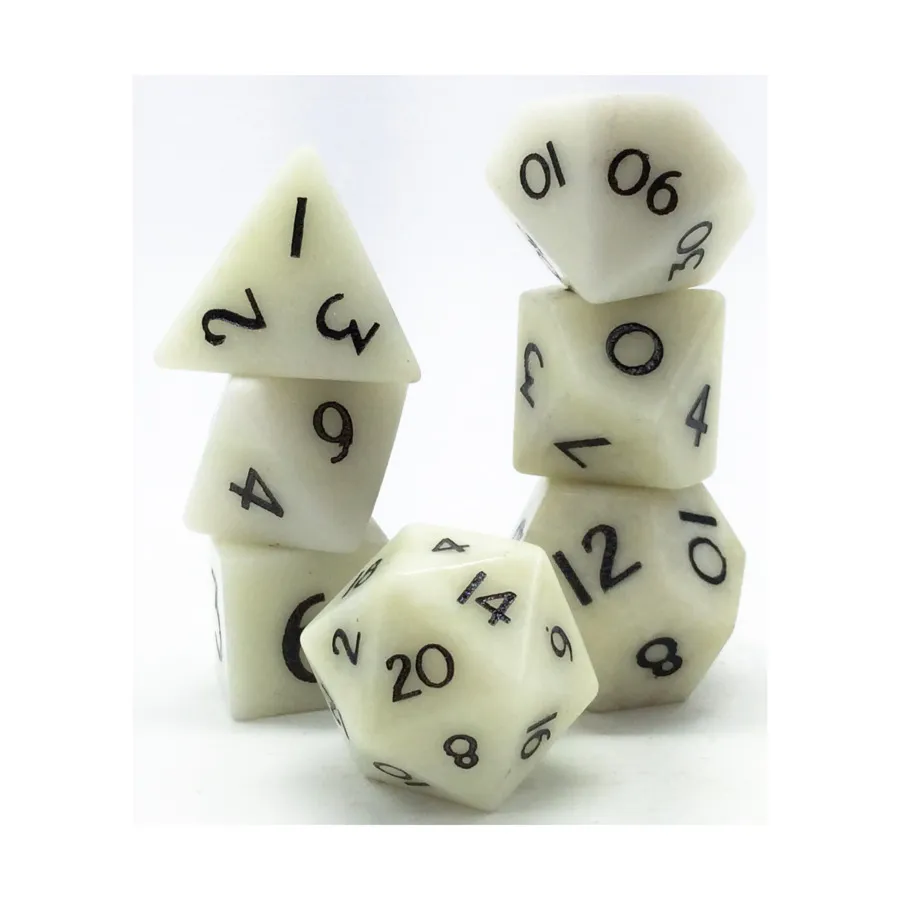 Набор Poly — цвет слоновой кости, нефрит с черным (7), Semi Precious Stone Dice (Level Up Dice)
Набор Poly — цвет слоновой кости, нефрит с черным (7), Semi Precious Stone Dice (Level Up Dice)
