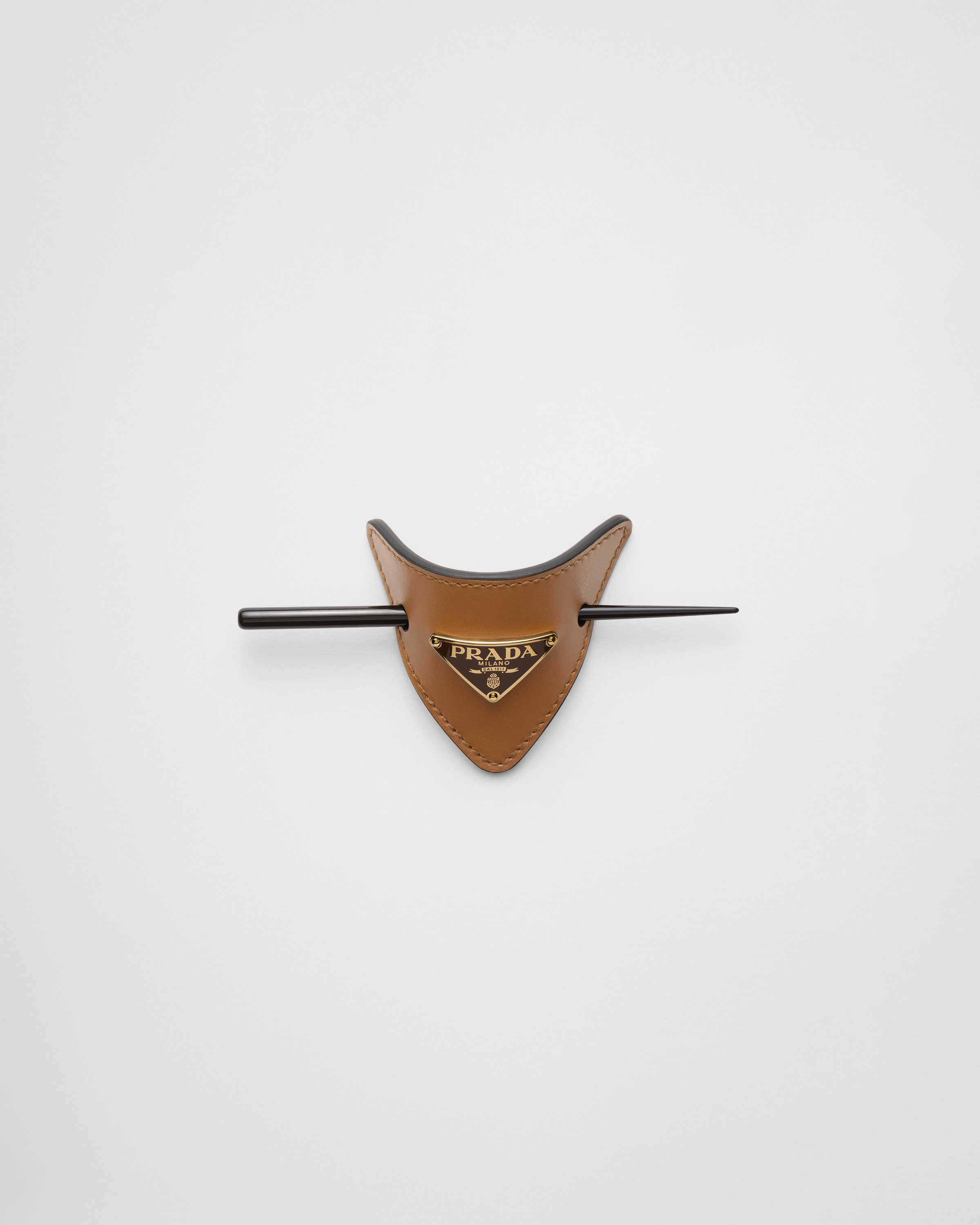 Кожаная заколка для волос Prada, карамель
Кожаная заколка для волос Prada, карамель