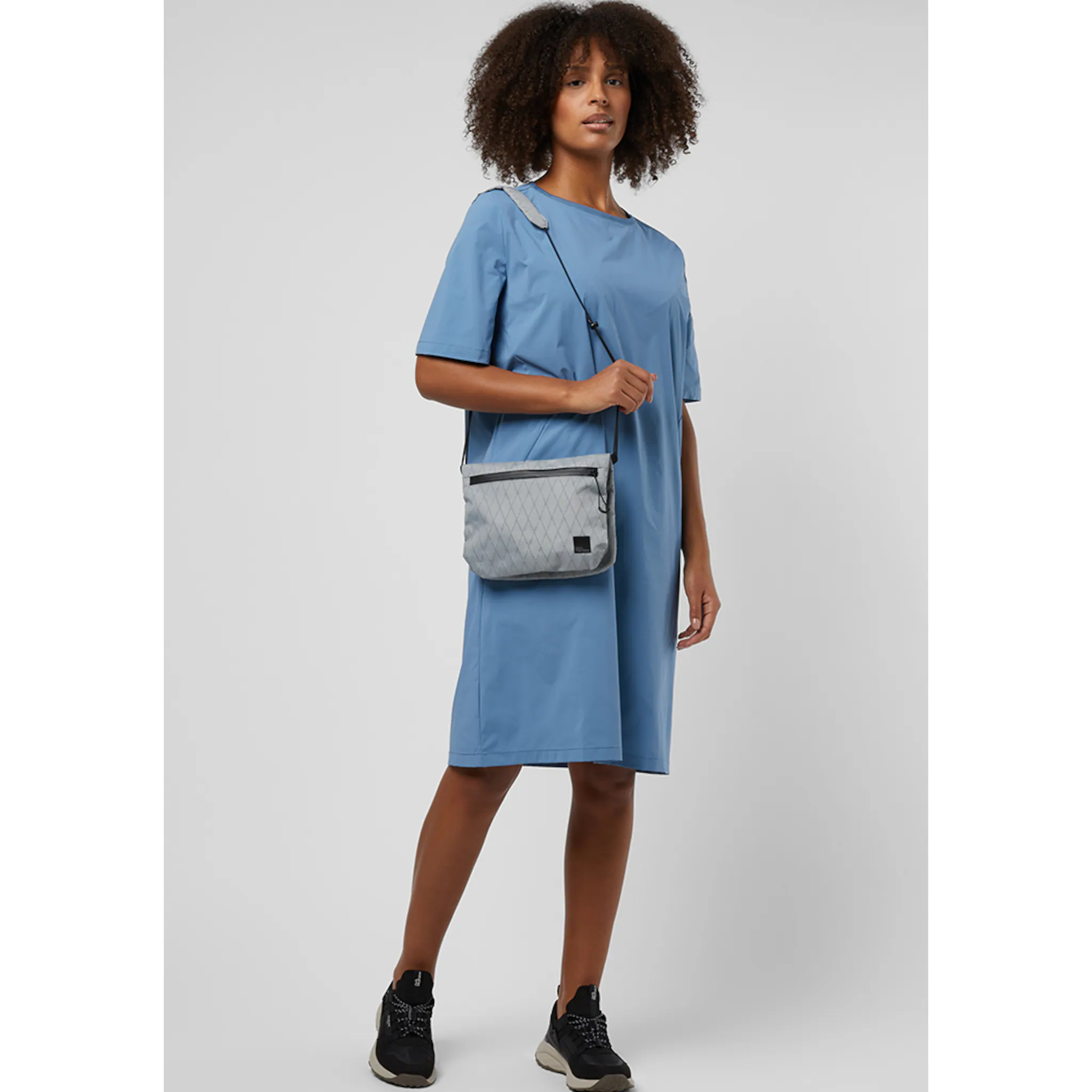 Сумочка Jack Wolfskin "WANDERMOOD BAG", цвет Rainstorm, Синий, Сумочка Jack Wolfskin "WANDERMOOD BAG", цвет Rainstorm
Сумочка Jack Wolfskin "WANDERMOOD BAG", цвет Rainstorm, Синий, Сумочка Jack Wolfskin "WANDERMOOD BAG", цвет Rainstorm