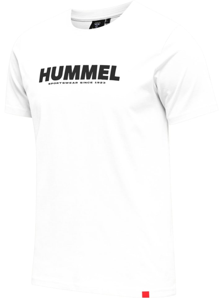 Футболка белого цвета Hummel
Футболка белого цвета Hummel