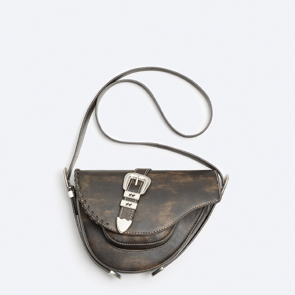 Сумка Zara Crossbody Bag With Buckles X Twojeys Limited Edition, черный/коричневый
Сумка Zara Crossbody Bag With Buckles X Twojeys Limited Edition, черный/коричневый