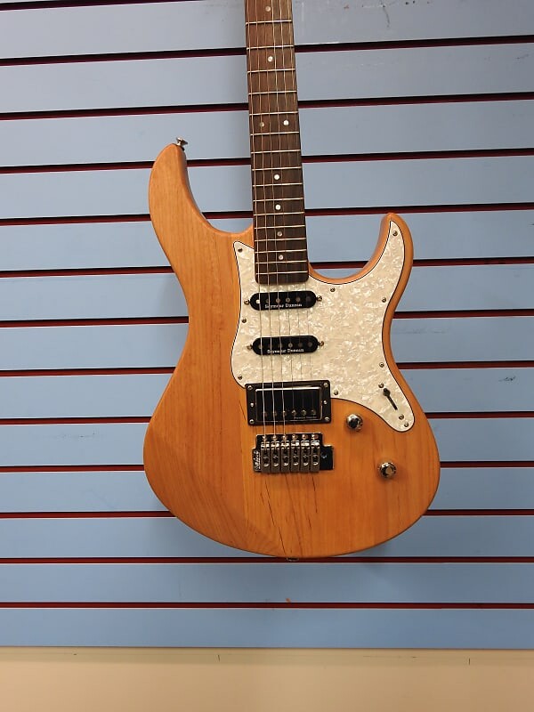 Гитара Yamaha PAC612VIIX
Гитара Yamaha PAC612VIIX