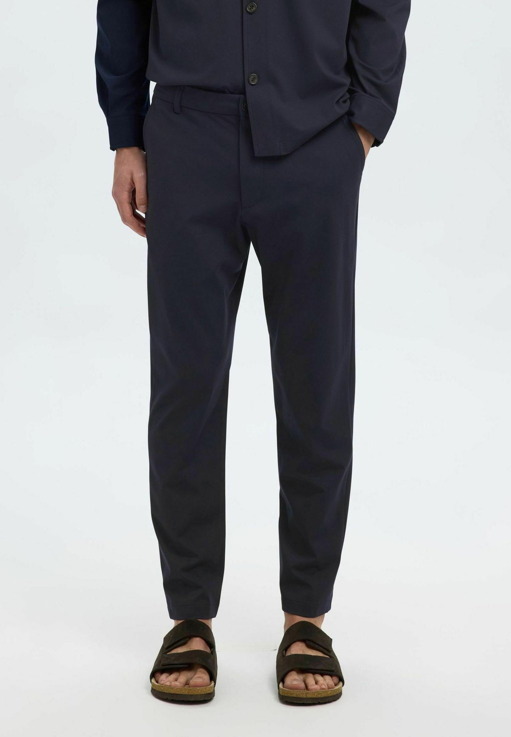 Брюки TAPERED Selected Homme, цвет Dark Sapphire
Брюки TAPERED Selected Homme, цвет Dark Sapphire