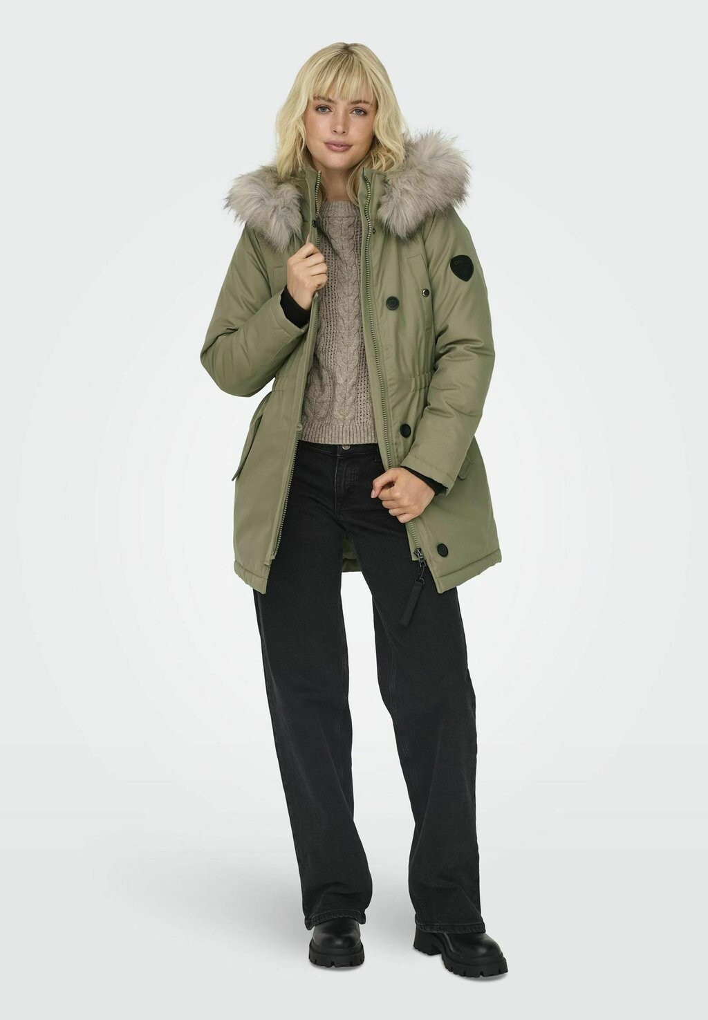 Зимнее пальто ONLY, темно-зеленый
Зимнее пальто ONLY, темно-зеленый