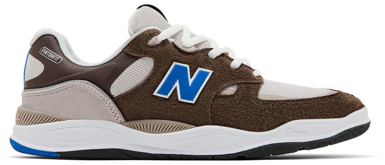 Кроссовки New Balance Village Psychic x Tiago Lemos x Numeric 1010 'Forest Magic', коричневый
Кроссовки New Balance Village Psychic x Tiago Lemos x Numeric 1010 'Forest Magic', коричневый