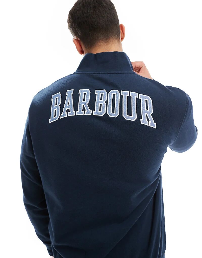 Толстовка Skipton College с полумолнией и логотипом на спине в темно-синем цвете Barbour
Толстовка Skipton College с полумолнией и логотипом на спине в темно-синем цвете Barbour