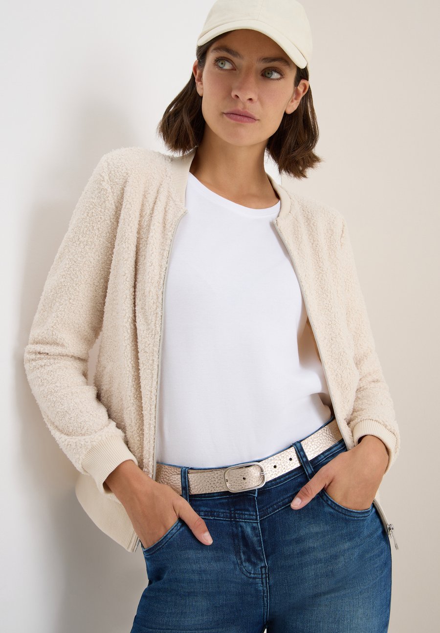 Ремень Cecil GLÄNZENDER, Transparent/Beige
Ремень Cecil GLÄNZENDER, Transparent/Beige