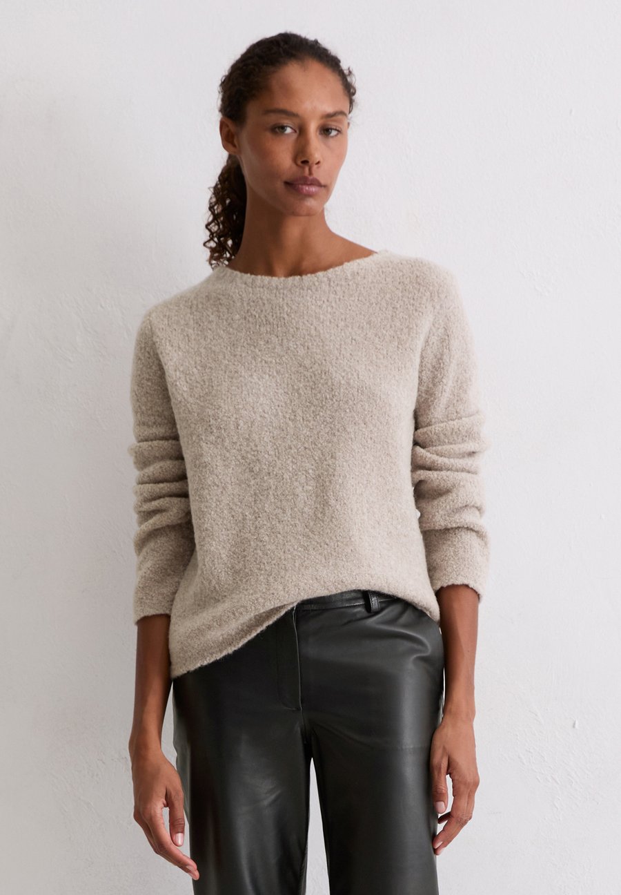 Джемпер Marc O'Polo LONGSLEEVE BOAT NECK, Chalky Mauve Melange/Light Grey
Джемпер Marc O'Polo LONGSLEEVE BOAT NECK, Chalky Mauve Melange/Light Grey