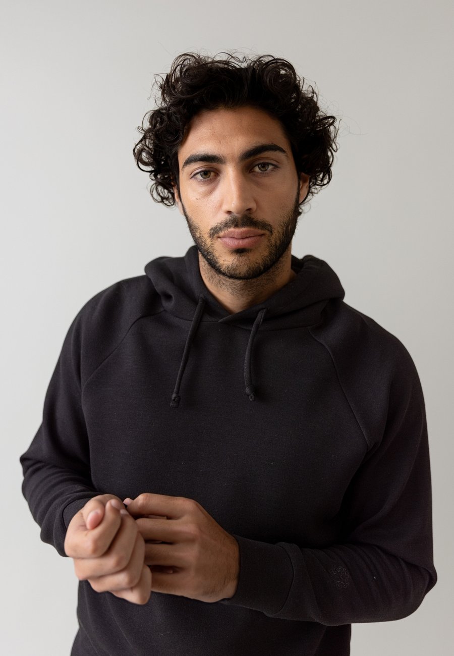 Худи Mos Mosh Gallery ABEL, Black
Худи Mos Mosh Gallery ABEL, Black