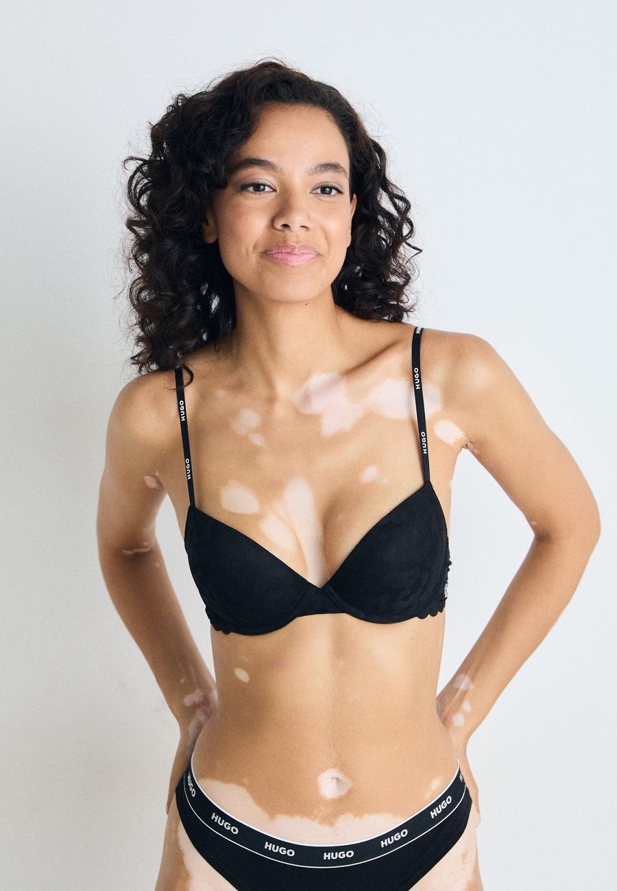 Бюстгальтер HUGO LEO, Black
Бюстгальтер HUGO LEO, Black