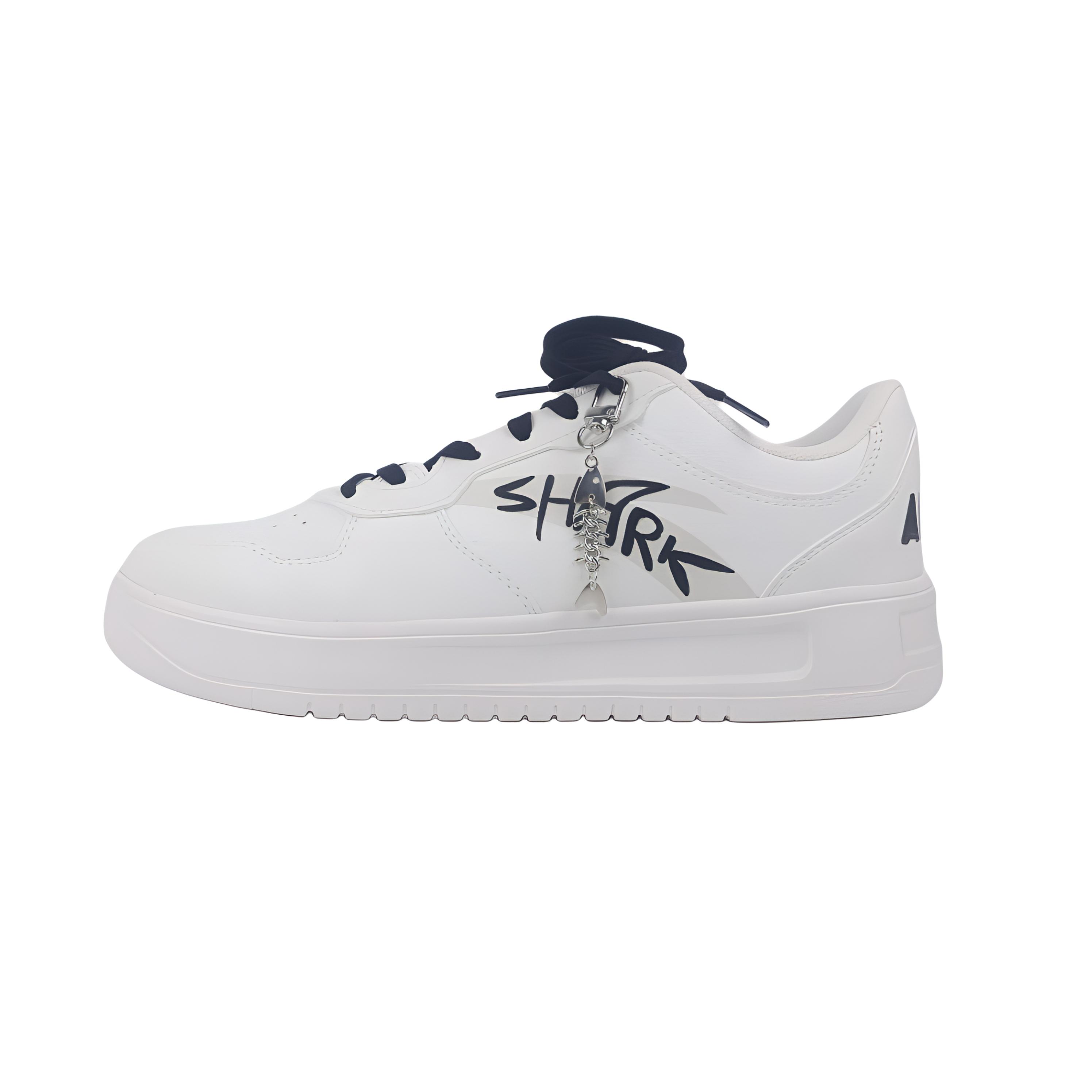 ANTA Мужские белые противоскользящие устойчивые к истиранию низкие скейтерские кеды, цвет White
ANTA Мужские белые противоскользящие устойчивые к истиранию низкие скейтерские кеды, цвет White