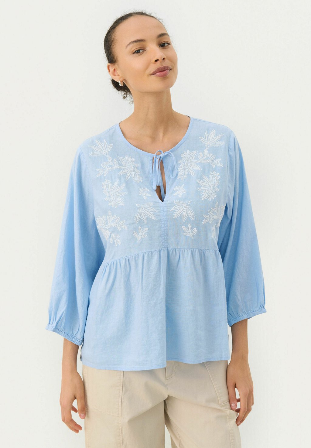 Блуза GWENDINAPW Part Two, светло-голубой
Блуза GWENDINAPW Part Two, светло-голубой