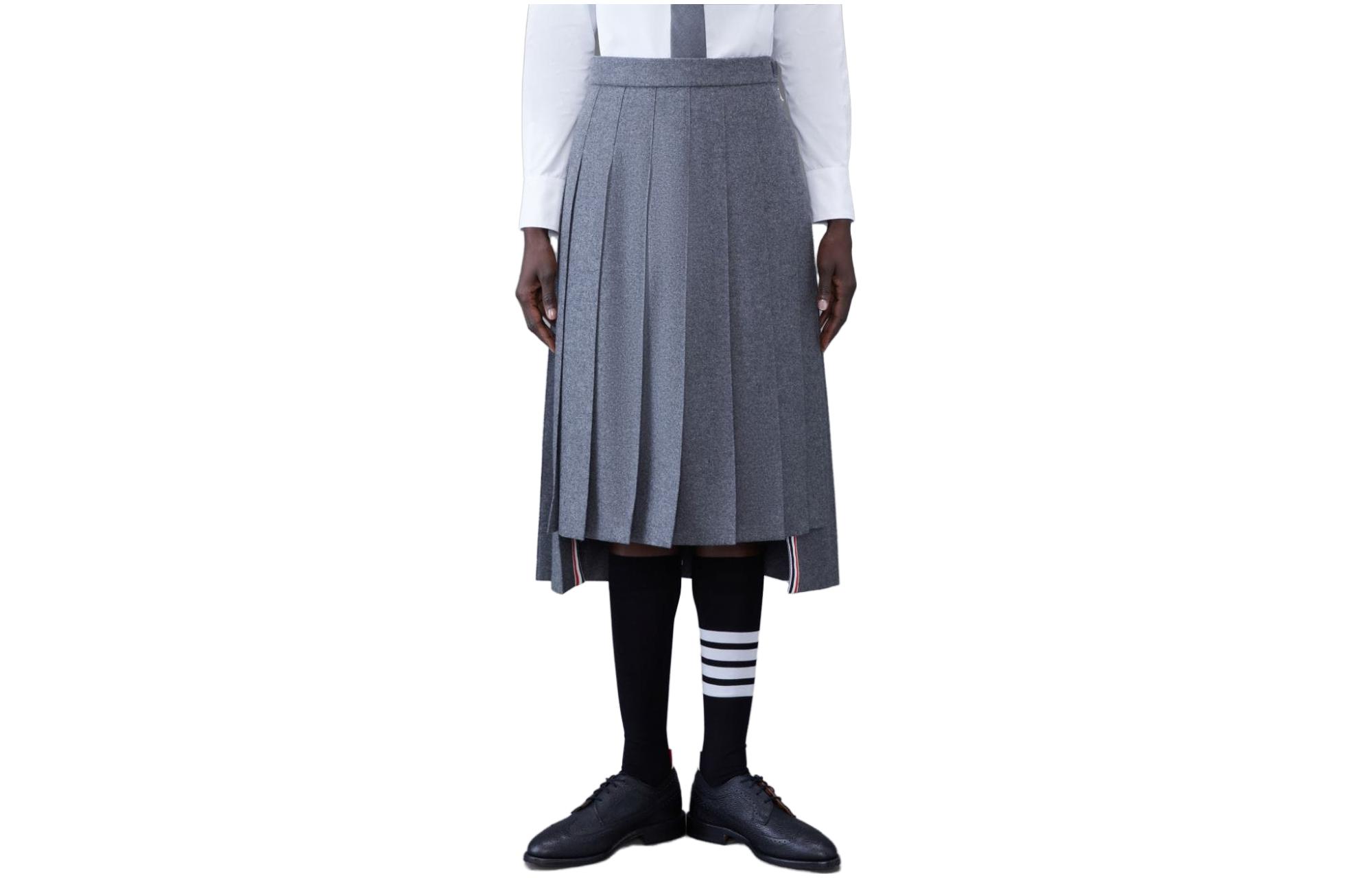 Повседневная длинная юбка женская серая THOM BROWNE, серый
Повседневная длинная юбка женская серая THOM BROWNE, серый