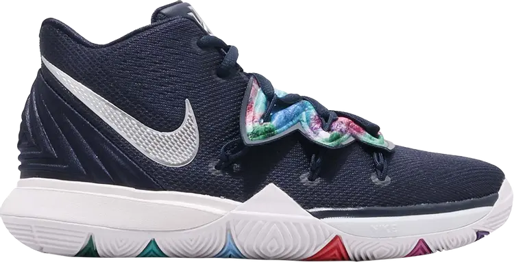 Кроссовки Nike Kyrie 5 GS 'Galaxy', синий
Кроссовки Nike Kyrie 5 GS 'Galaxy', синий