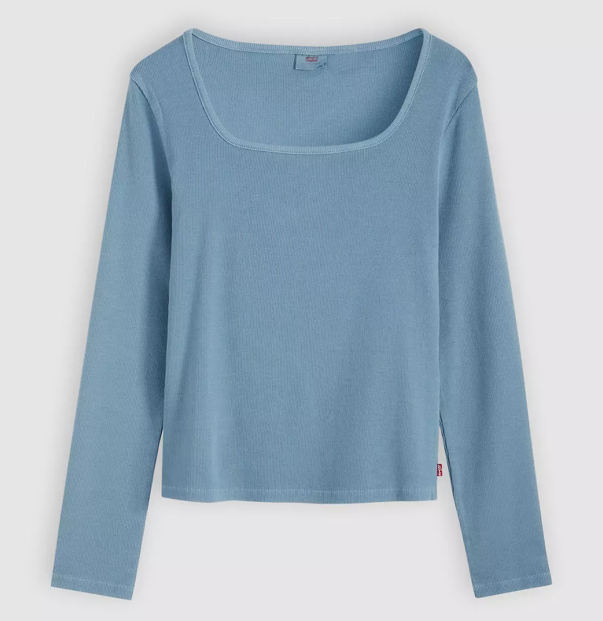 Лонгслив Levi's Premium Garment Dye Essential Square Neck, синий
Лонгслив Levi's Premium Garment Dye Essential Square Neck, синий