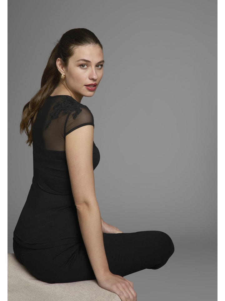 черная рубашка с круглым вырезом Melrose
черная рубашка с круглым вырезом Melrose