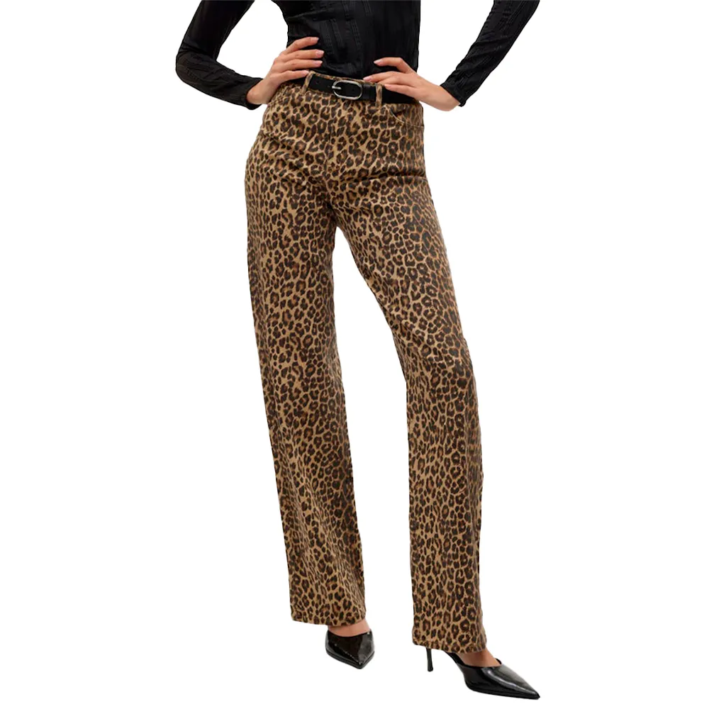 Джинсы Vero Moda Tessa Wide Stretch high waist jeans, коричневый
Джинсы Vero Moda Tessa Wide Stretch high waist jeans, коричневый