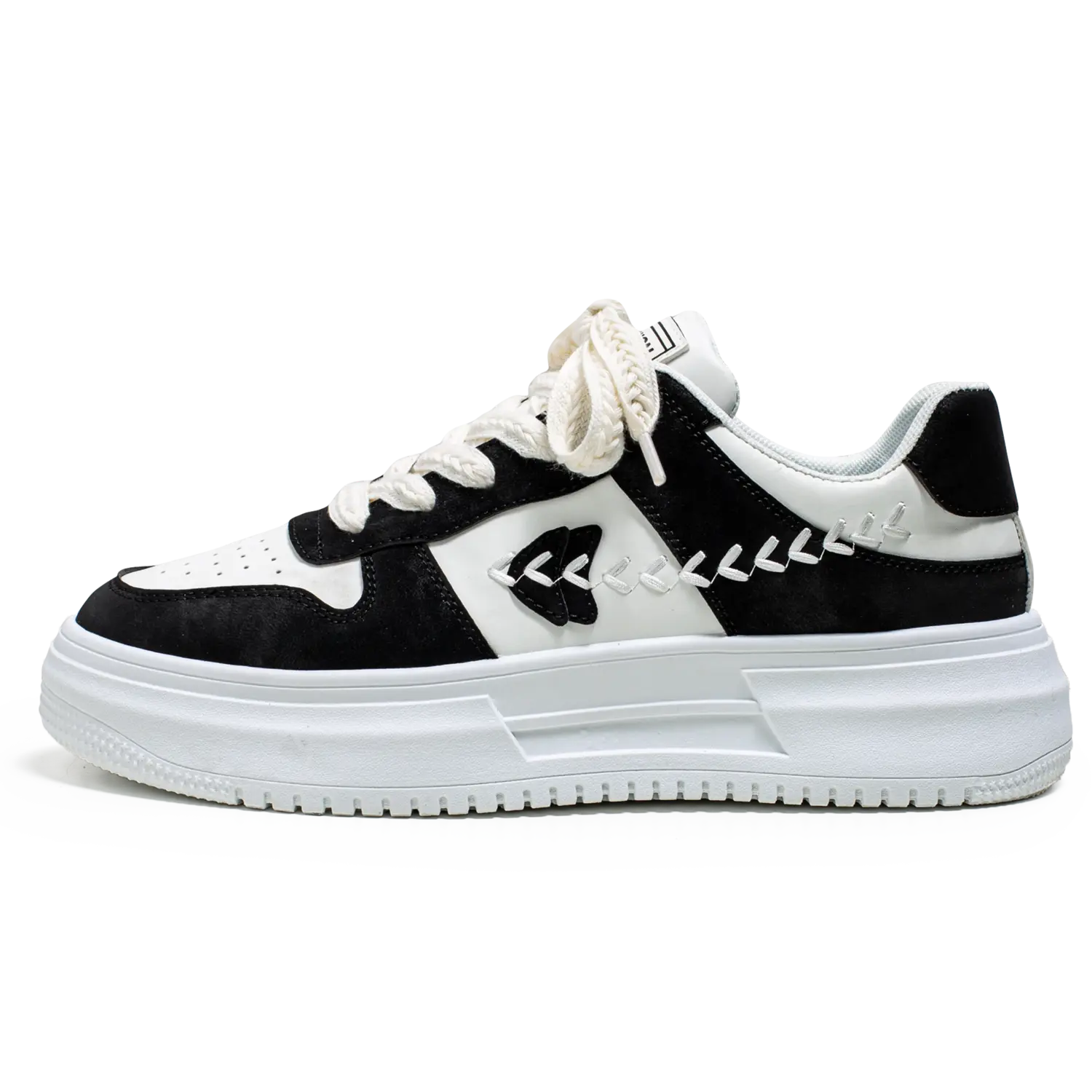 Boogie Bear Кроссовки мужские повседневные низкие бело-зеленые бело-серые черно-белые, цвет White Black 
Boogie Bear Кроссовки мужские повседневные низкие бело-зеленые бело-серые черно-белые, цвет White Black