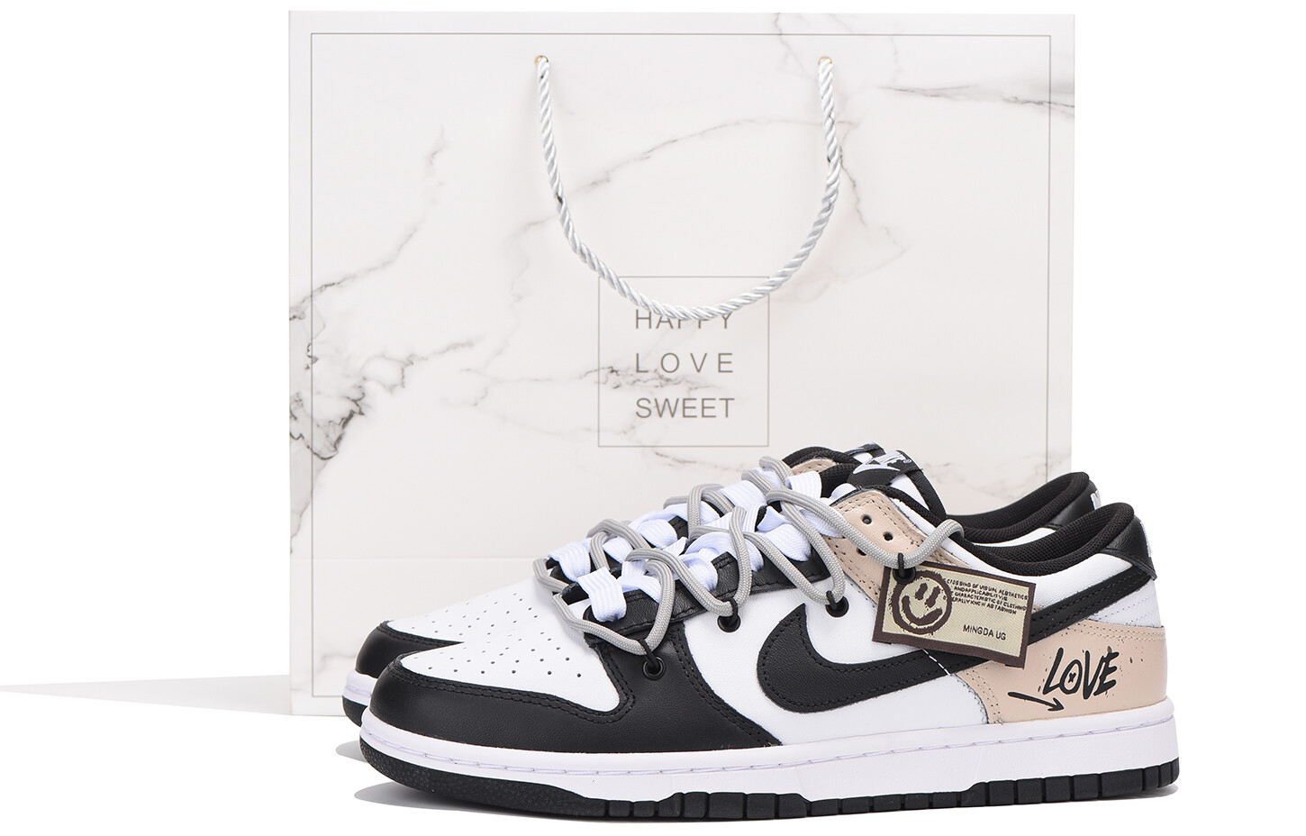 Кроссовки Nike Dunk Skateboard Shoes Men Low-Top White Yellow
Кроссовки Nike Dunk Skateboard Shoes Men Low-Top White Yellow