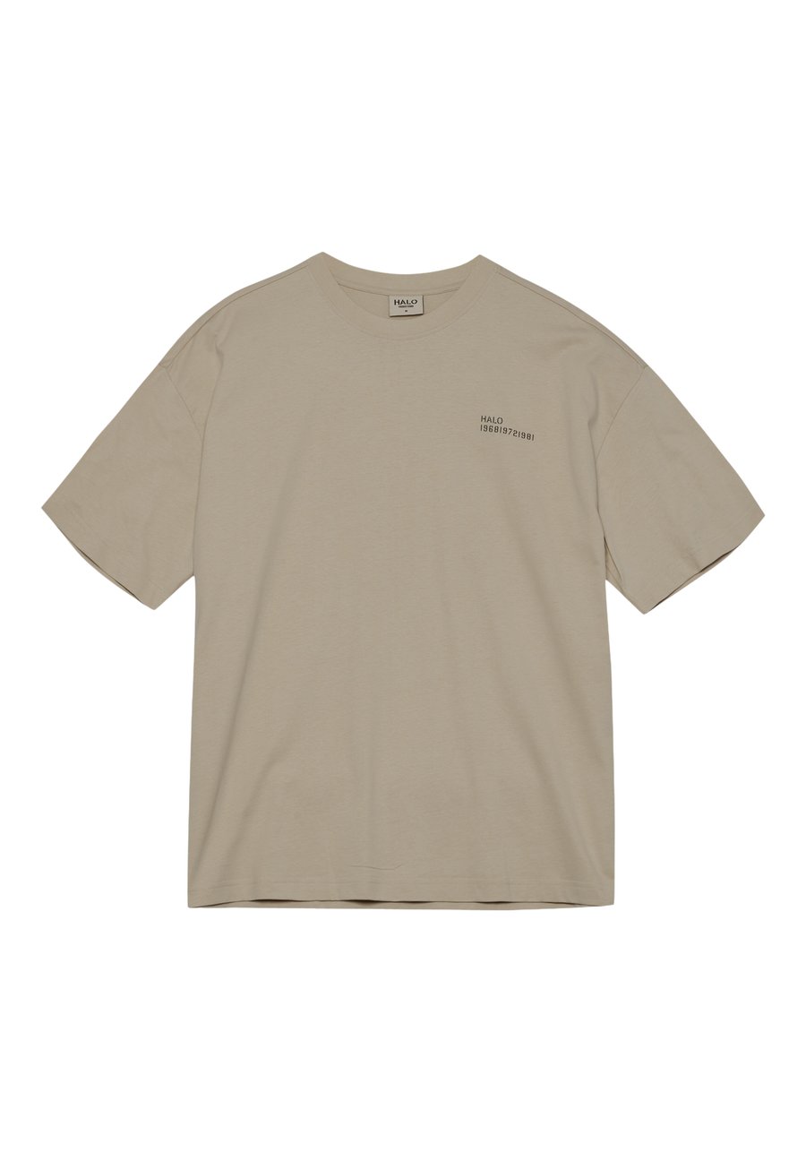 Футболка HALO GRAPHIC BOXY, Oyster Gray Asphalt/Beige
Футболка HALO GRAPHIC BOXY, Oyster Gray Asphalt/Beige