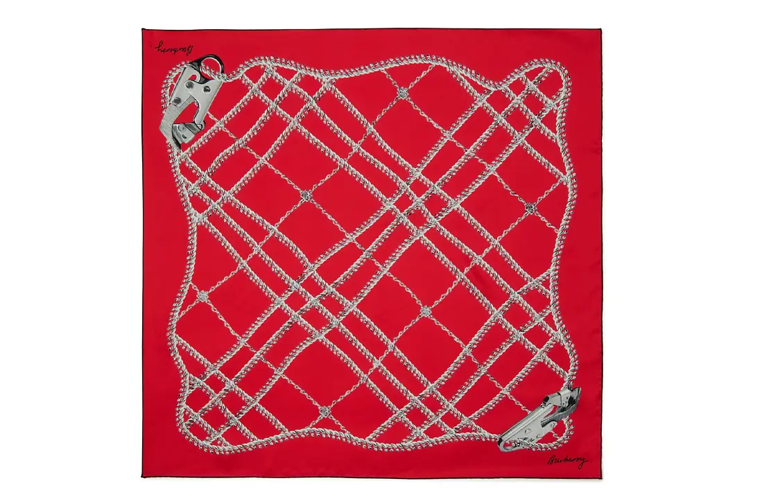 Burberry Шёлковый шарф с цепным принтом, Red
Burberry Шёлковый шарф с цепным принтом, Red