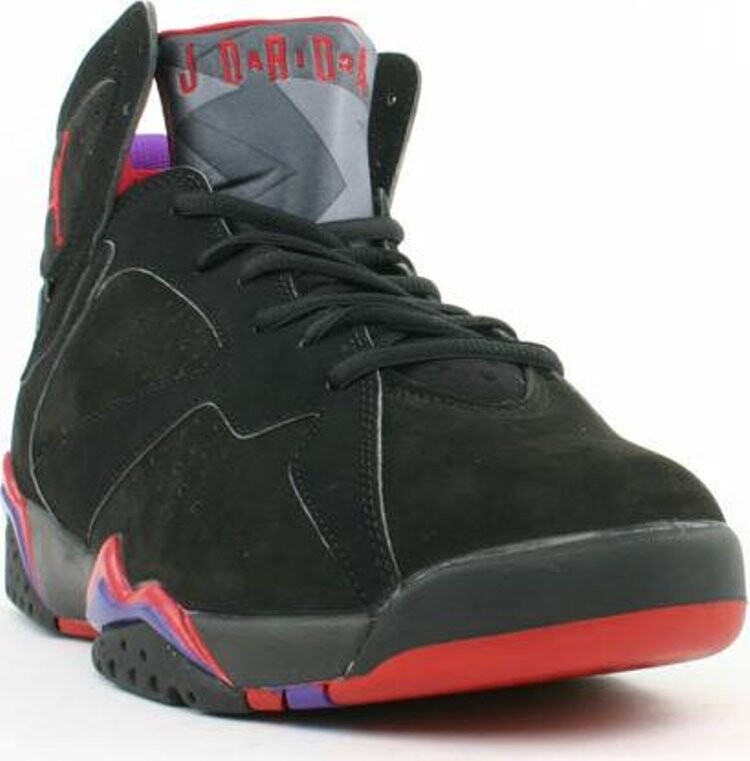 Кроссовки Air Jordan 7 Retro Raptor 2002, черный 
Кроссовки Air Jordan 7 Retro Raptor 2002, черный
