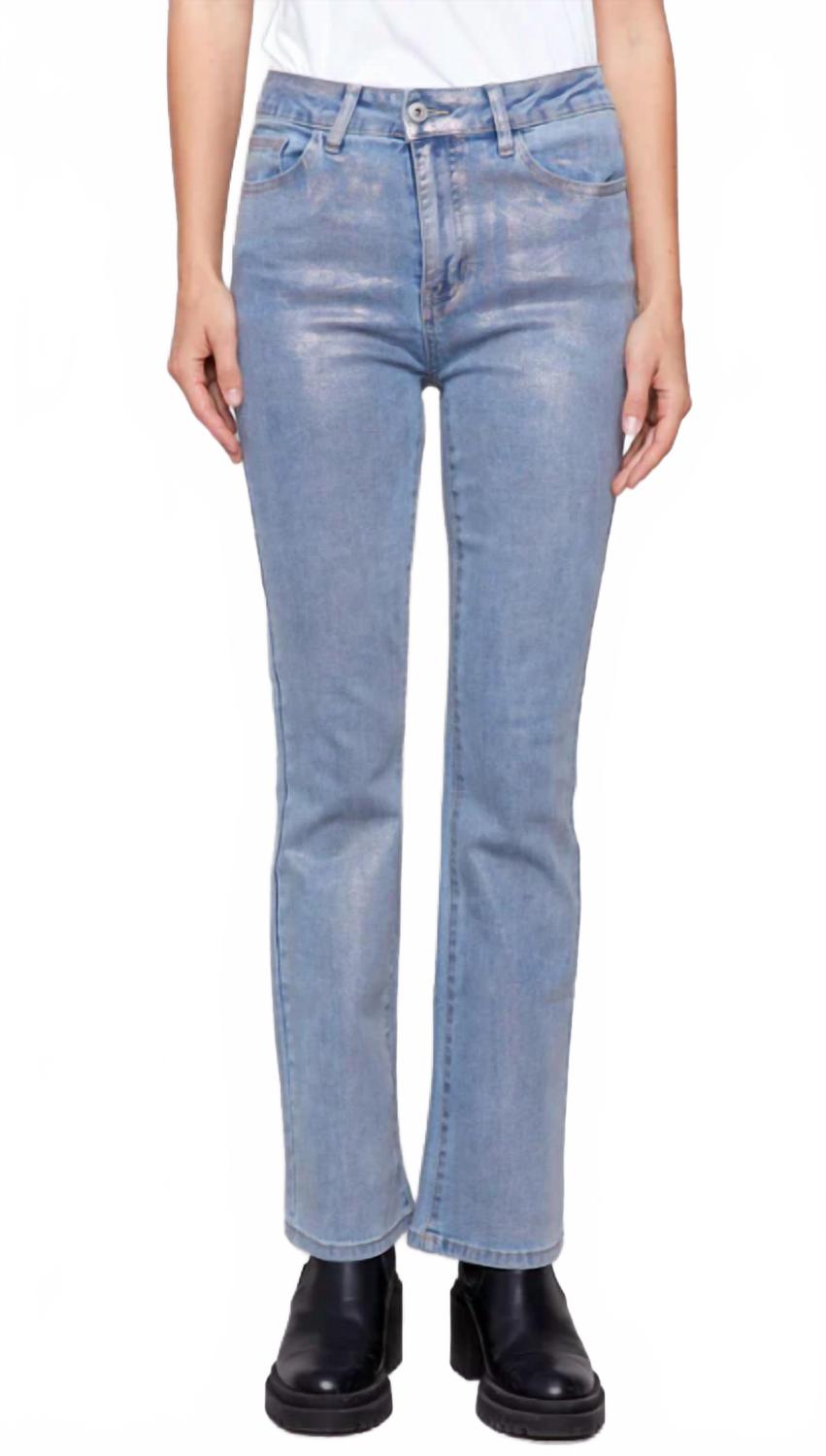 Серебристо-голубые джинсы-клеш с эффектом фольги CHARLIE B
Серебристо-голубые джинсы-клеш с эффектом фольги CHARLIE B