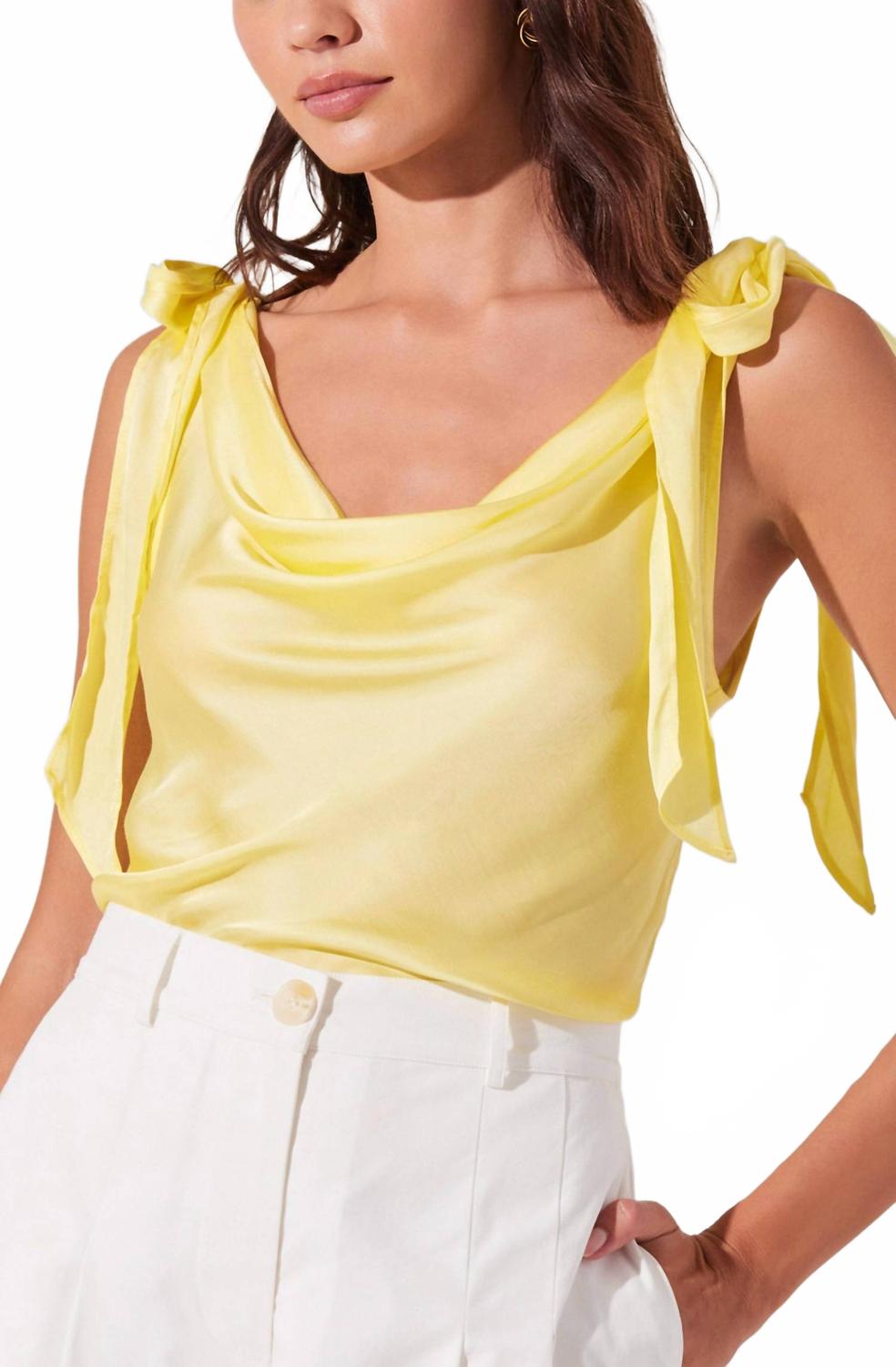 Топ Andie с капюшоном из сатина в лимонном цвете ASTR, Lemon
Топ Andie с капюшоном из сатина в лимонном цвете ASTR, Lemon
