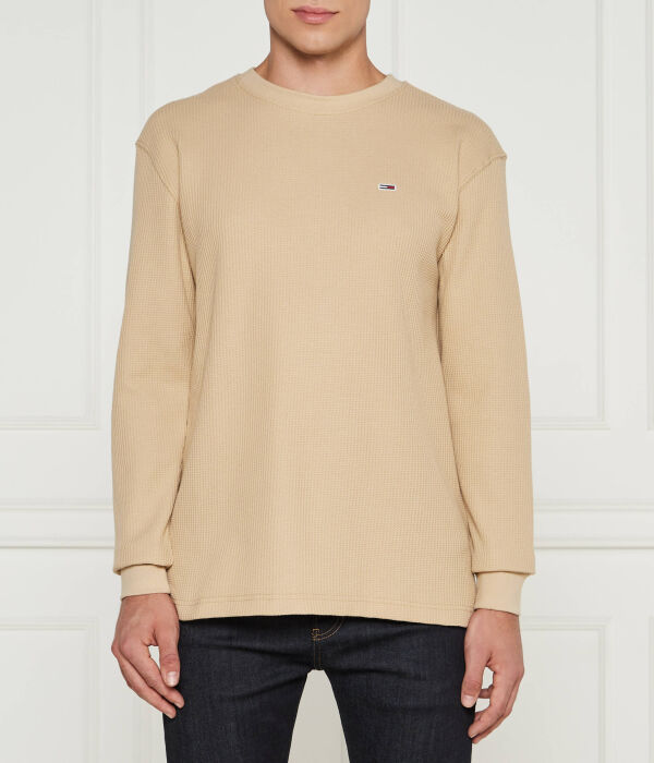 Лонгслив мужской Tommy Jeans свободный базовый, бежевый
Лонгслив мужской Tommy Jeans свободный базовый, бежевый